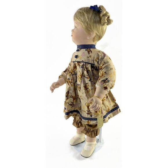 Gustave Wolff Janie Porcelain Doll Wimbledon Collection Original Box & COA 20" - Picture 10 of 12